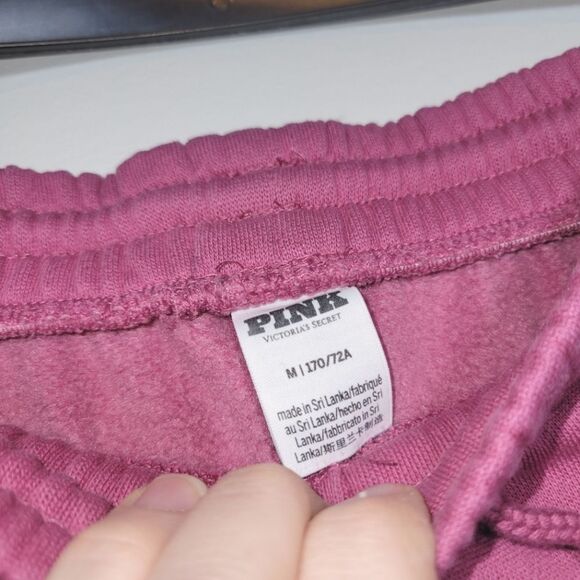 Victoria's Secret Wireless Bra & Sweatpants Set Medium 38C - Picture 5 of 16